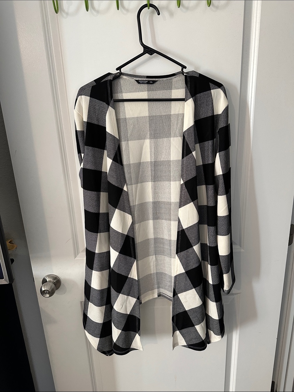 SHEIN Black & White Buffalo Plaid Open Cardigan